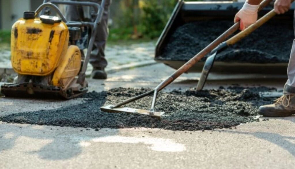 Residential Asphalt Sealing Services